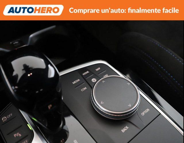 BMW M135 i xDrive Colorvision Edition