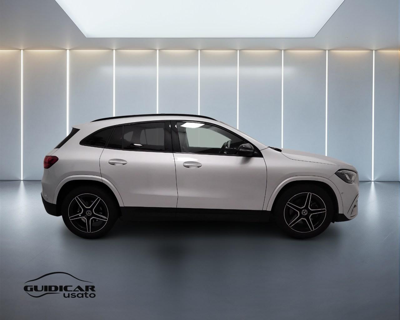 Mercedes-Benz GLA-H247 2023 - GLA 180 d AMG Line Advanced Plus auto