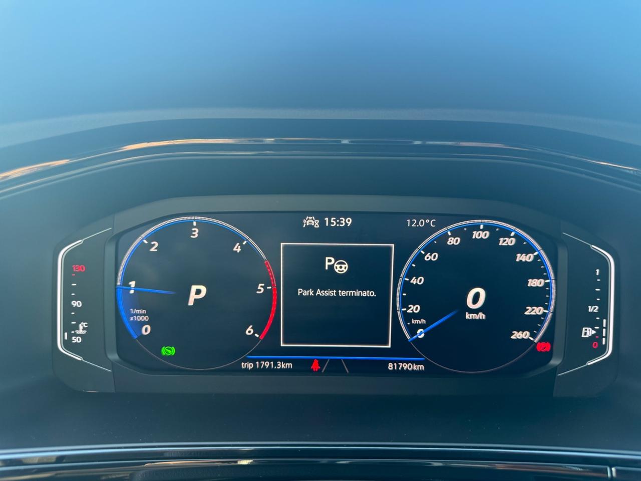 Volkswagen T-Roc 2.0 TDI SCR 150 CV DSG R-Line Full Black