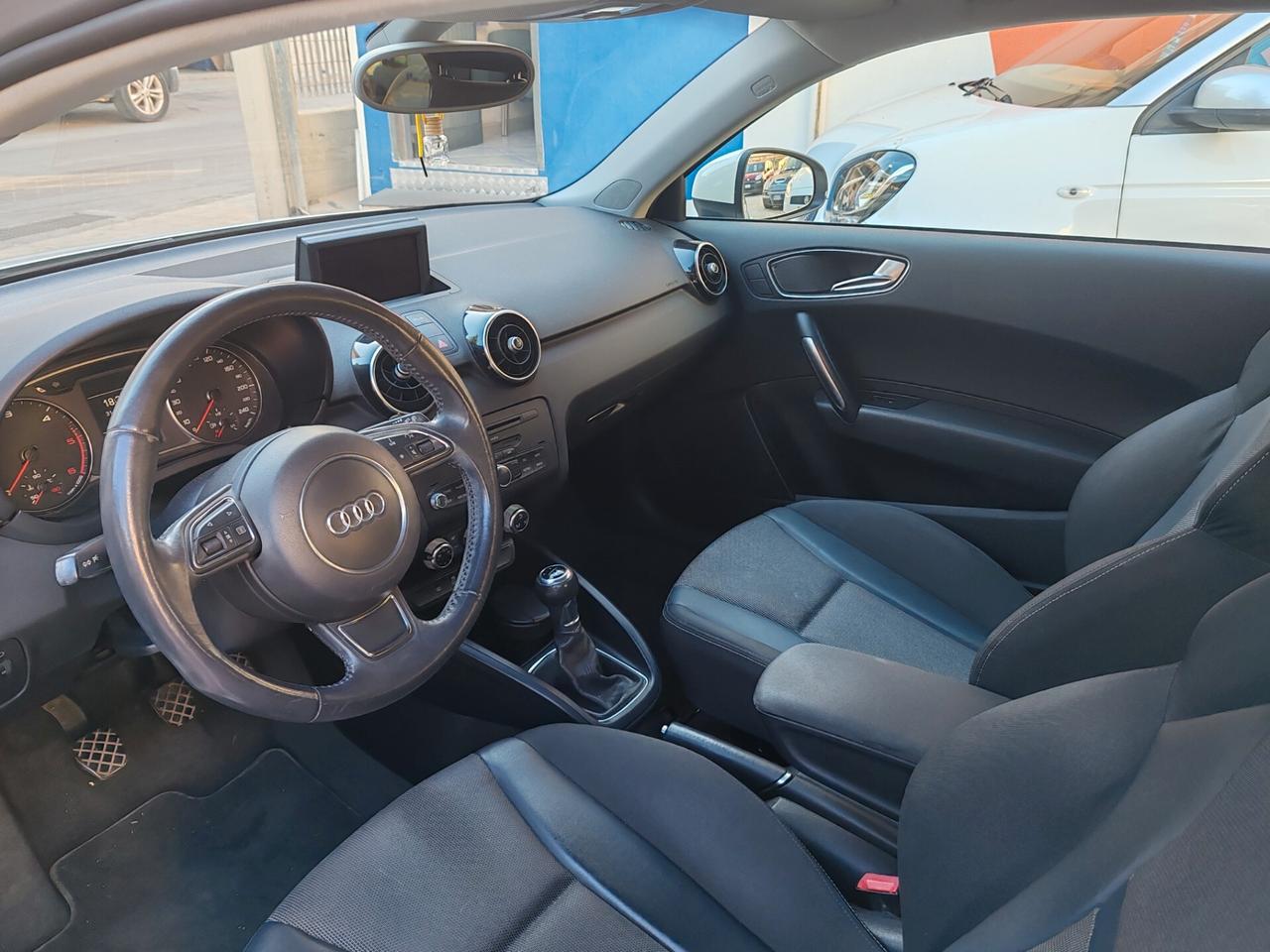 Audi A1 1.6 TDI 105 CV Ambition