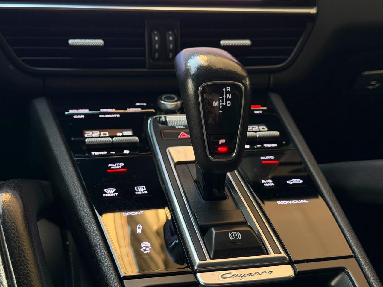 Porsche Cayenne 3.0 V6
