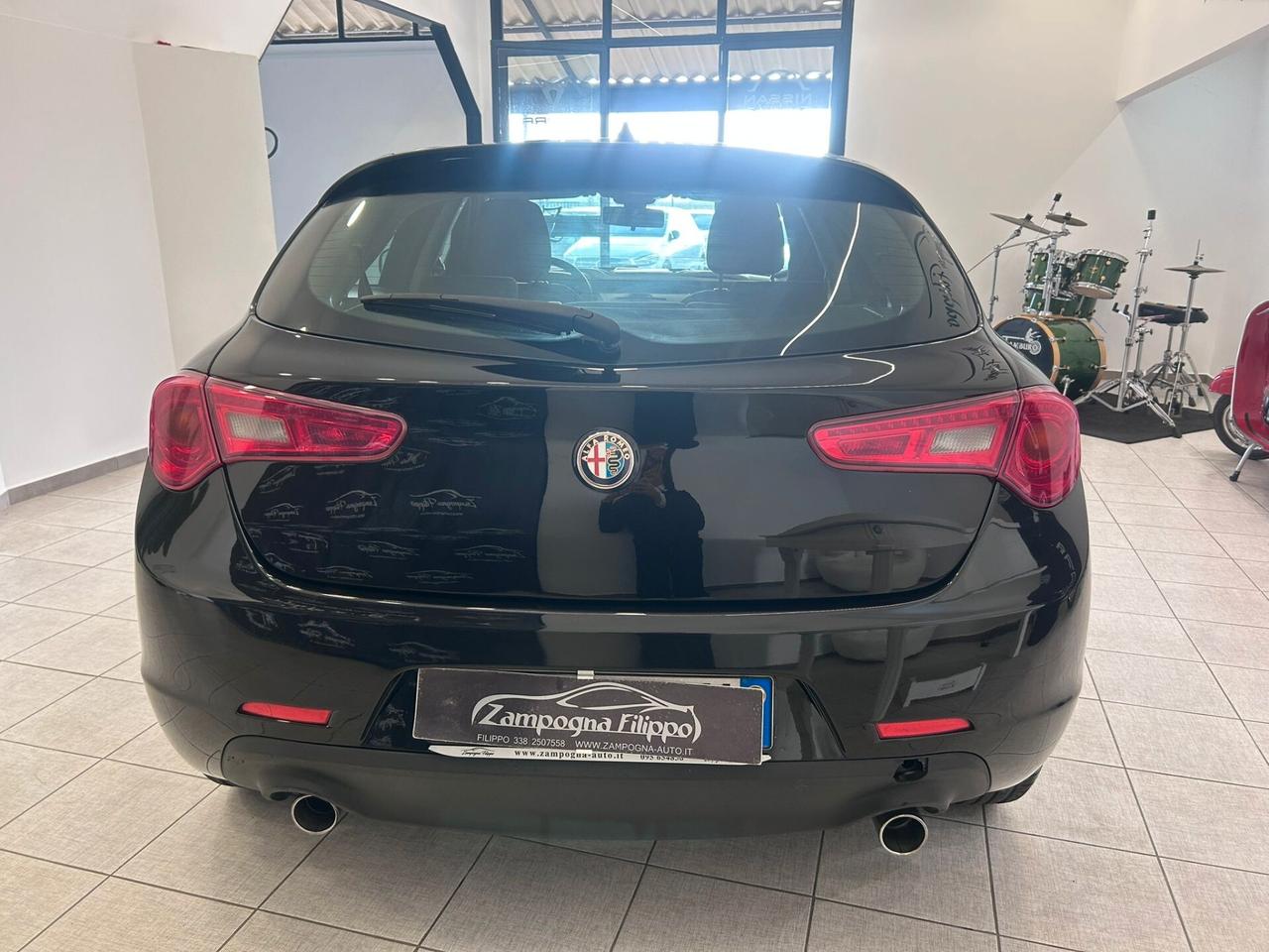Alfa Romeo Giulietta 2.0 JTDm-2 140 CV Distinctive