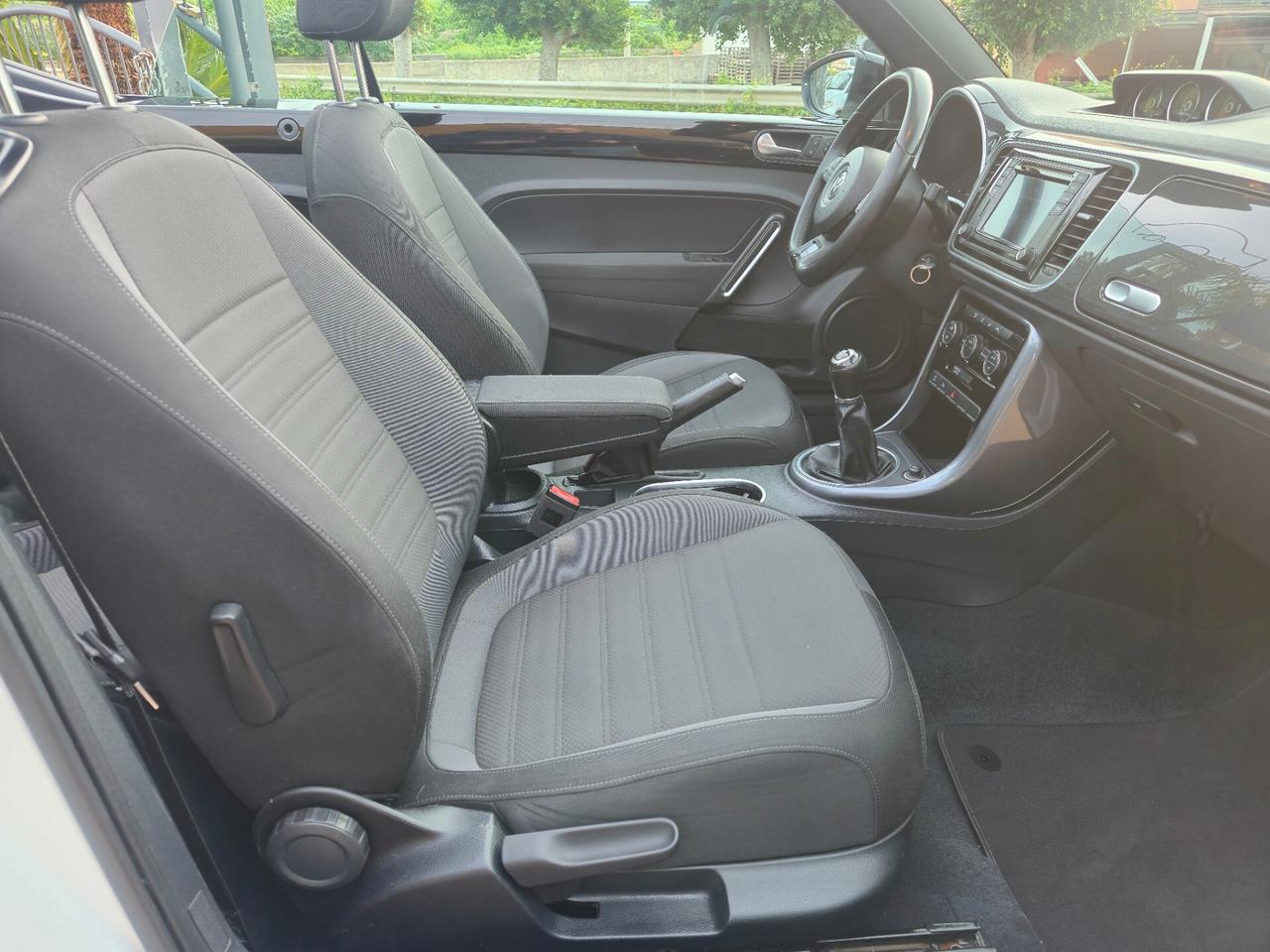 Volkswagen Maggiolino Cabrio 2.0 TDI 150 CV Sport BlueMotion Technology