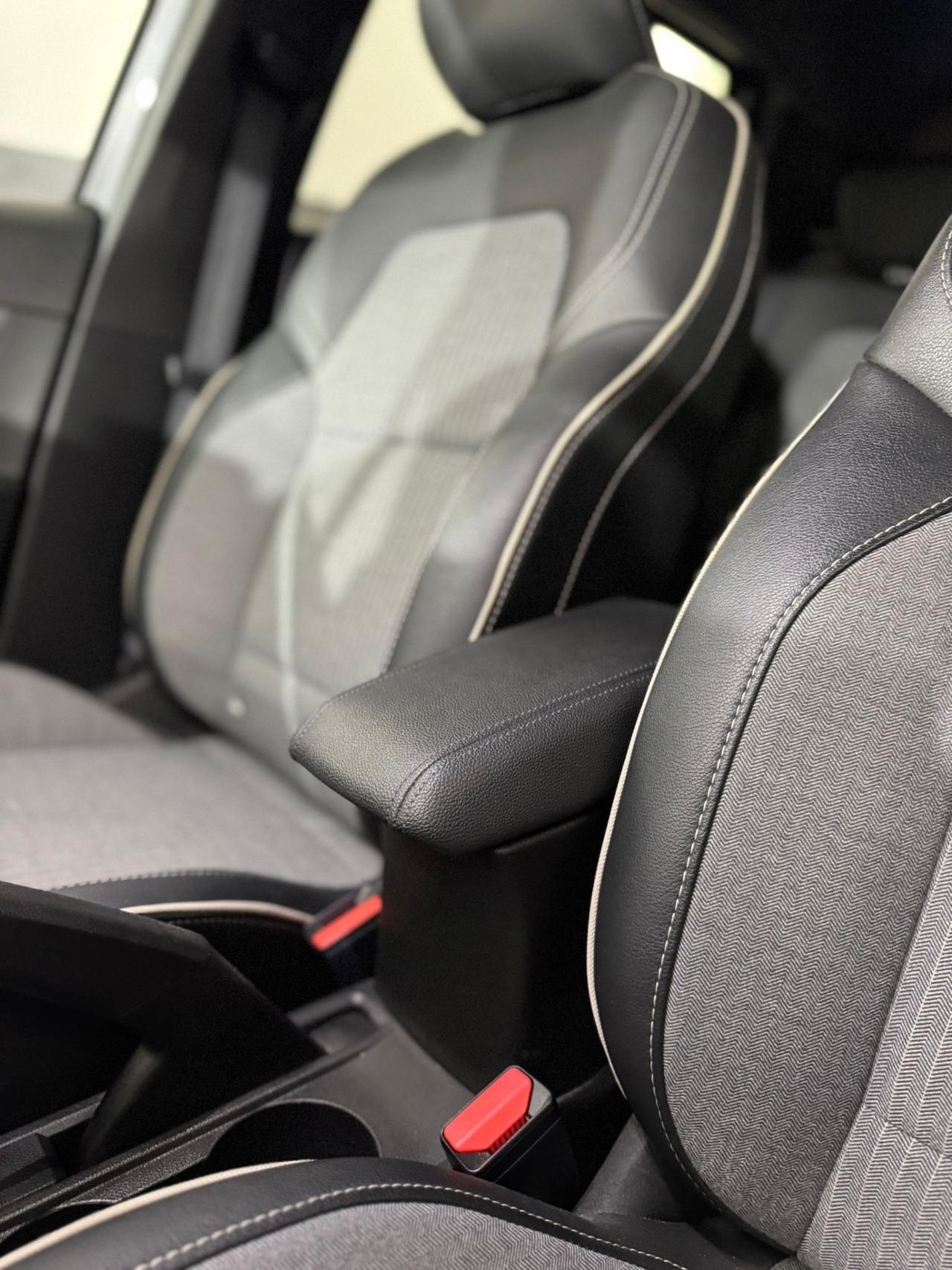 Renault Clio TCe 90 CV 5 porte Techno* NEOPATENTATI*