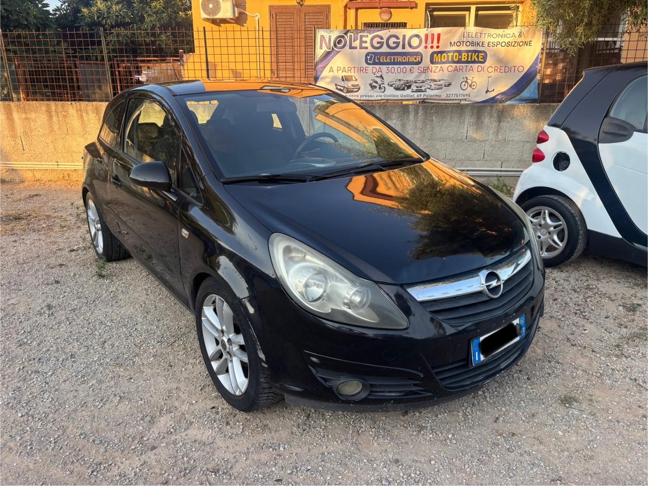 Opel Corsa 1.2 3 porte Club