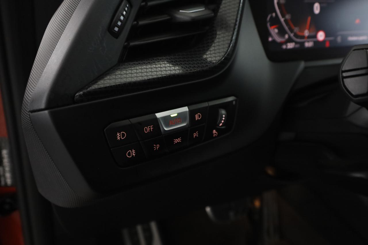 BMW Serie 1 (F40) 118i 5p. Msport