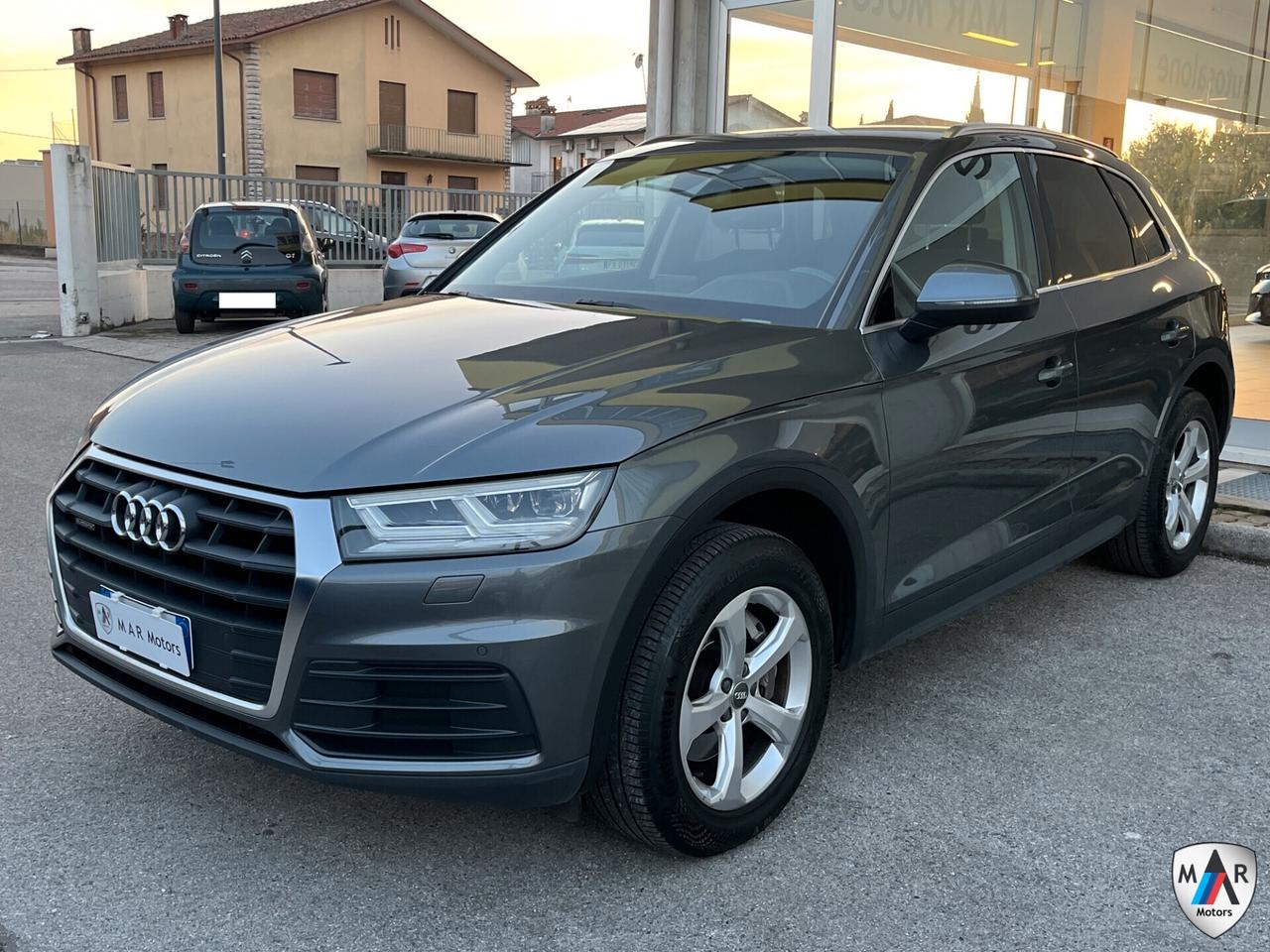 Audi Q5 40 TDI quattro S tronic Business Sport