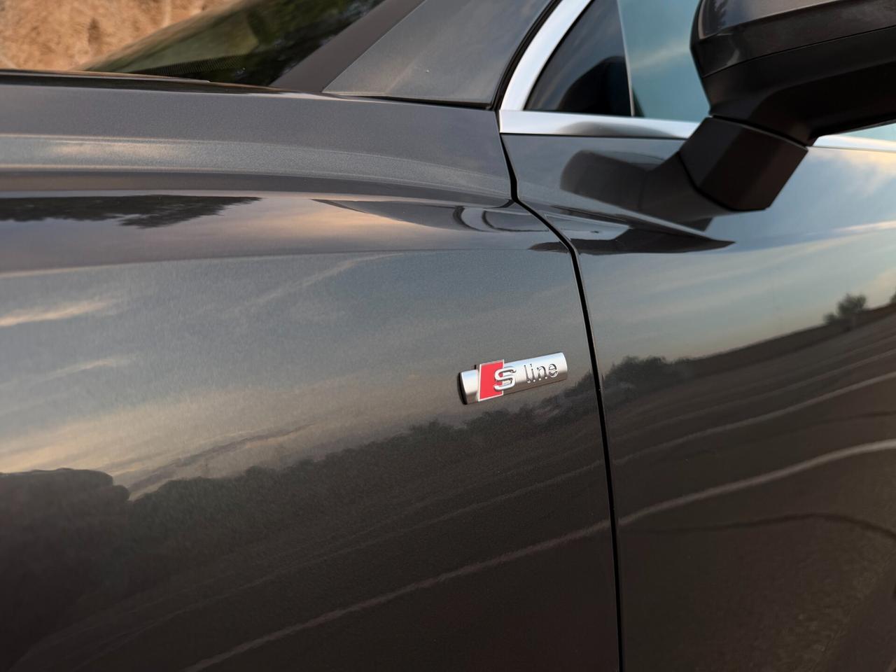 Audi Q3 S-LINE EDITION/2.0 150CV/ 20"/IVA ESPOSTA