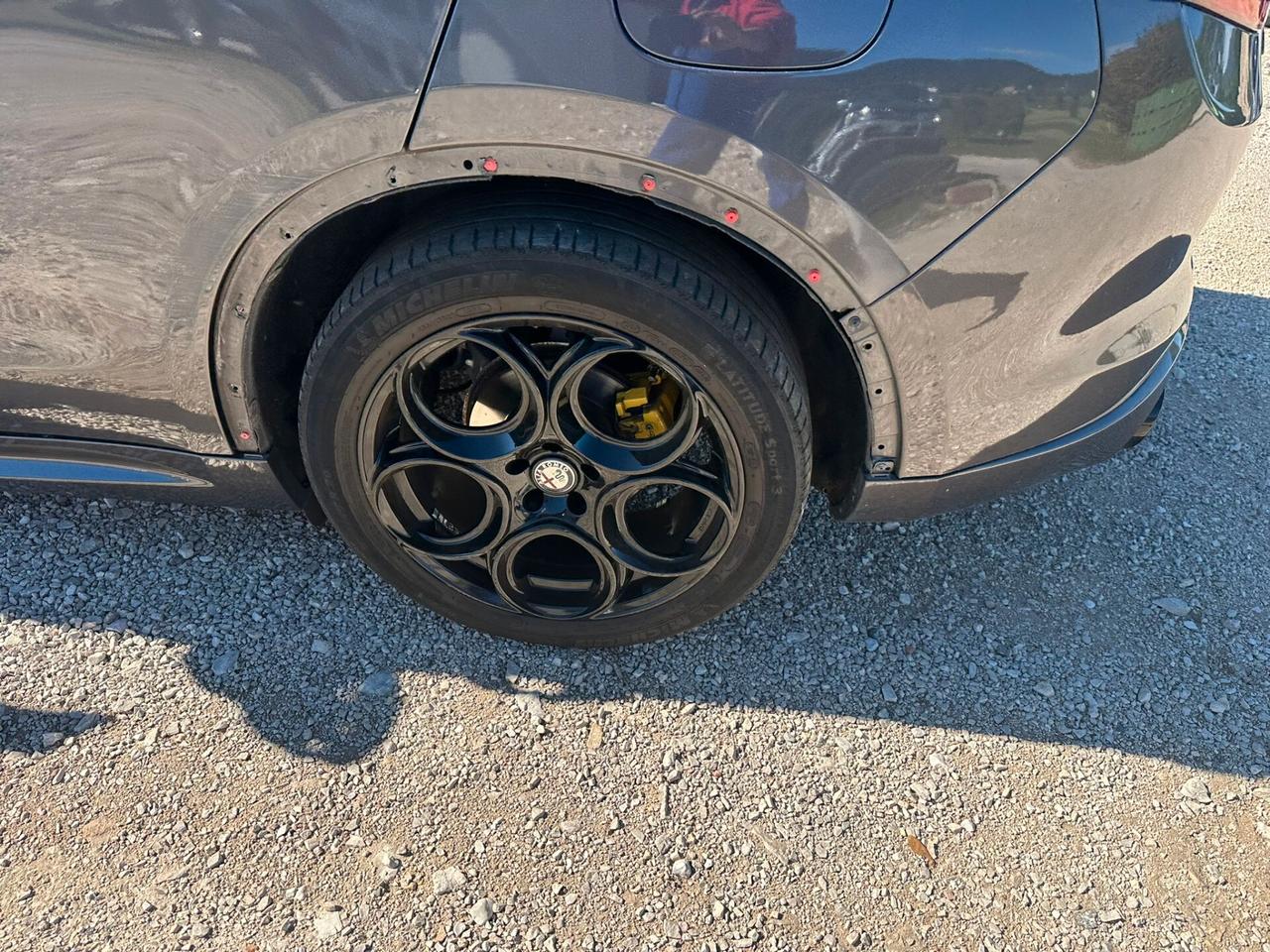 Alfa Romeo Stelvio 2.2 210cv Q4 Veloce "INCIDENTATA"