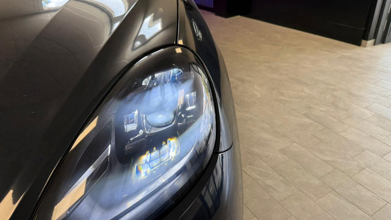 PORSCHE CAYENNE 3.0 DIESEL 2016 PLATINUM EDITION