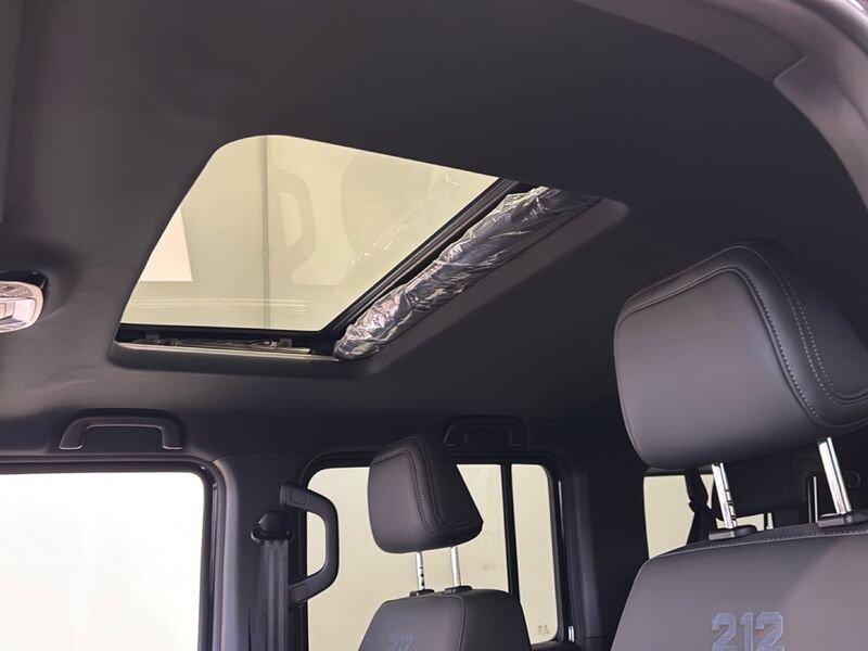 EMC 212 2.0T GDI Officier 4WD AT