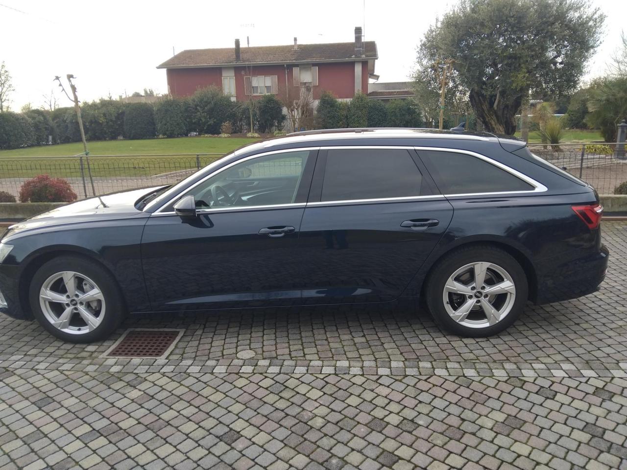 Audi A6 Avant 40 2.0 tdi mhev
