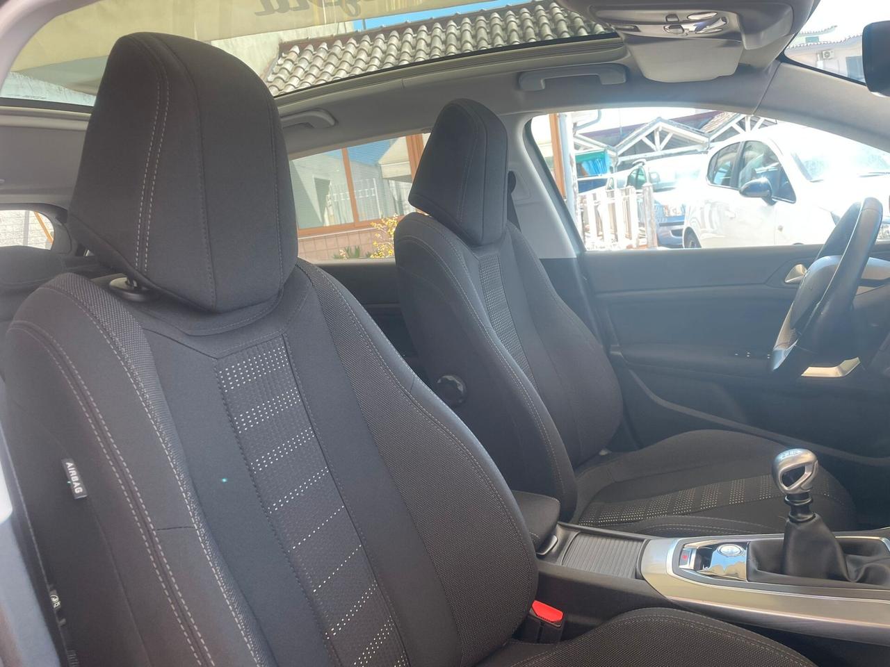 Peugeot 308 BlueHDi 120 S&S Allure