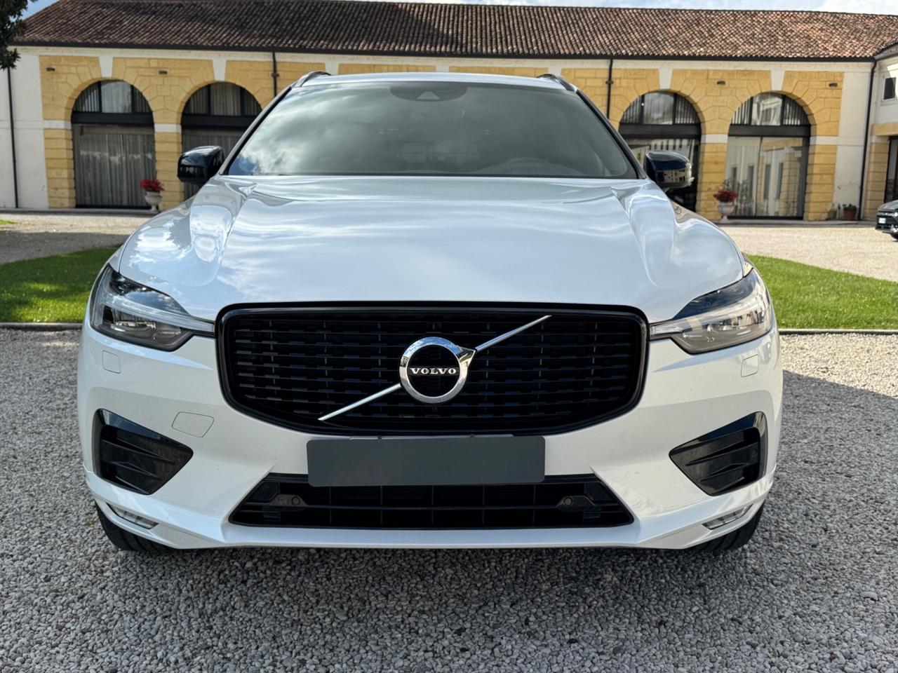 Volvo XC 60 XC60 B4 Geartronic R-design