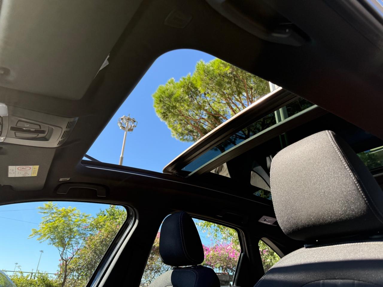 Bmw 2er Active Tourer 218d Luxury Tetto Navi