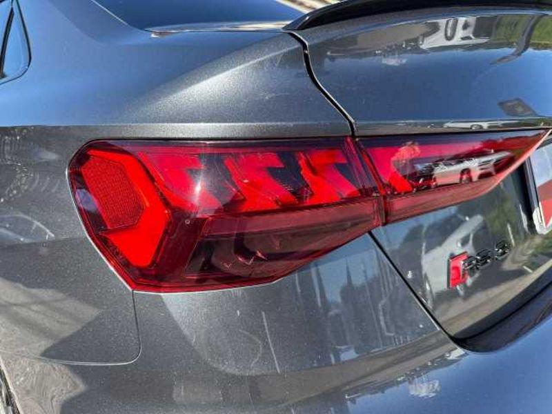 Audi RS3 Audi RS3 Sedan 2.5 tfsi quattro s-tronic