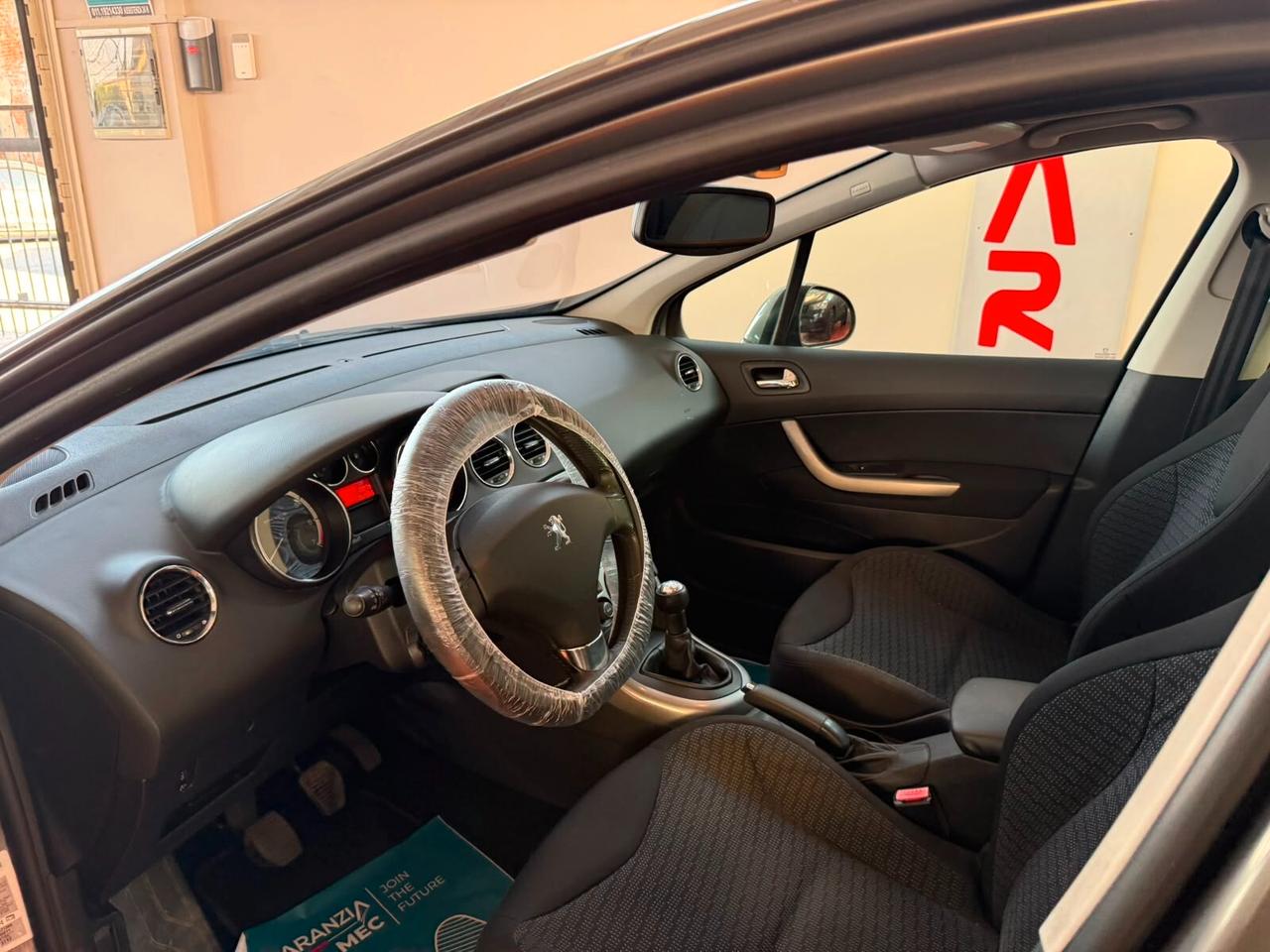 Peugeot 308 1.6 VTi 120CV SW Ciel Premium