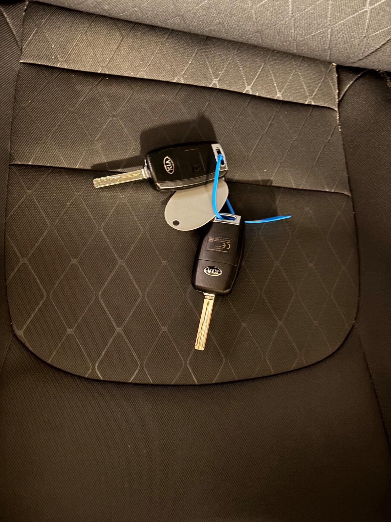 Kia Rio 1.1 CRDi High Tech OK NEOPATENTATI