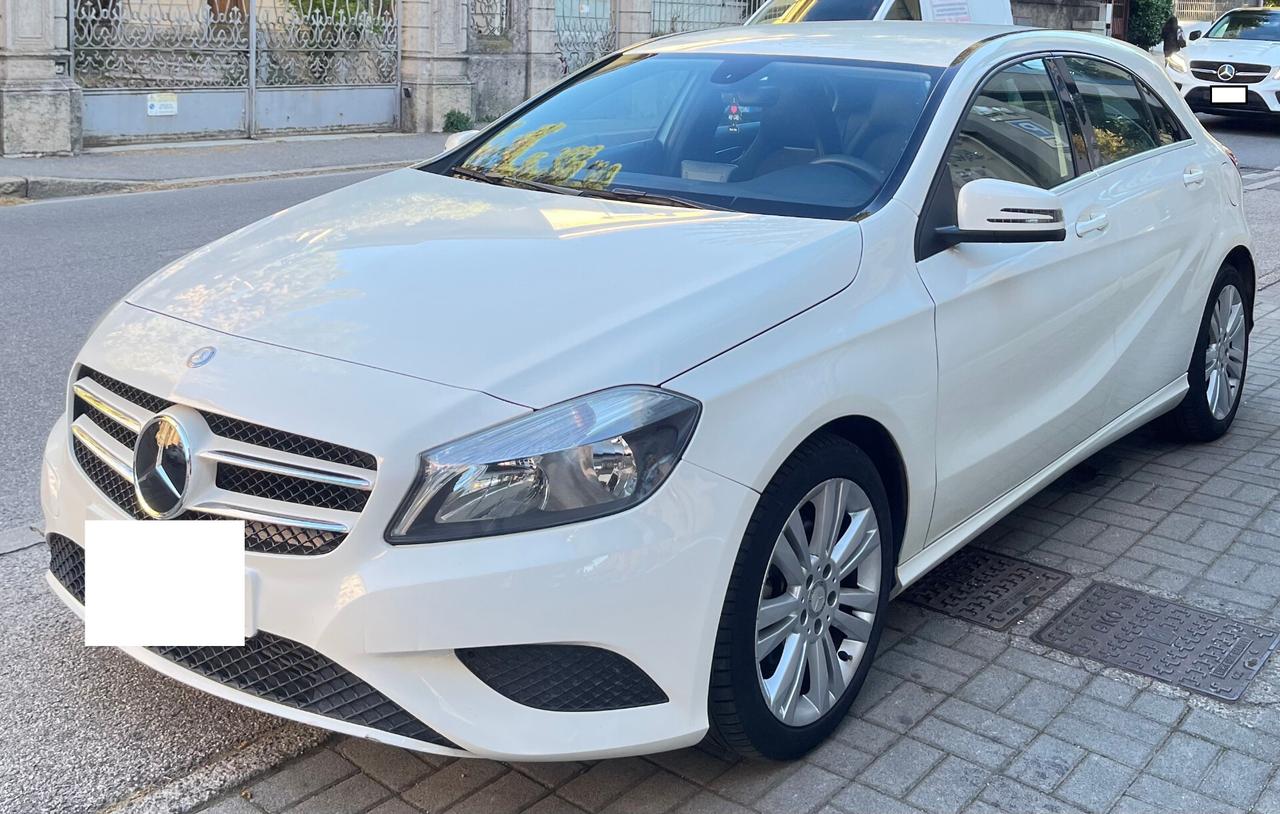 MERCEDES-BENZ A 180 PREMIUM - 1.6 BENZINA - ANCHE PER NEOPATENTATI - 2013