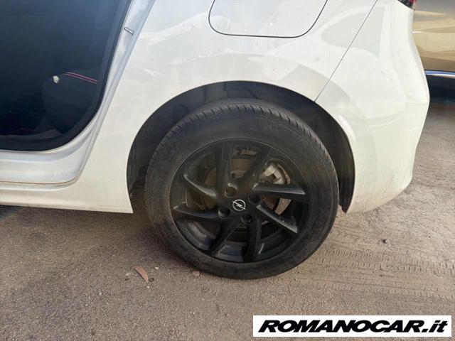 OPEL Corsa 1.2 100 CV GS Line