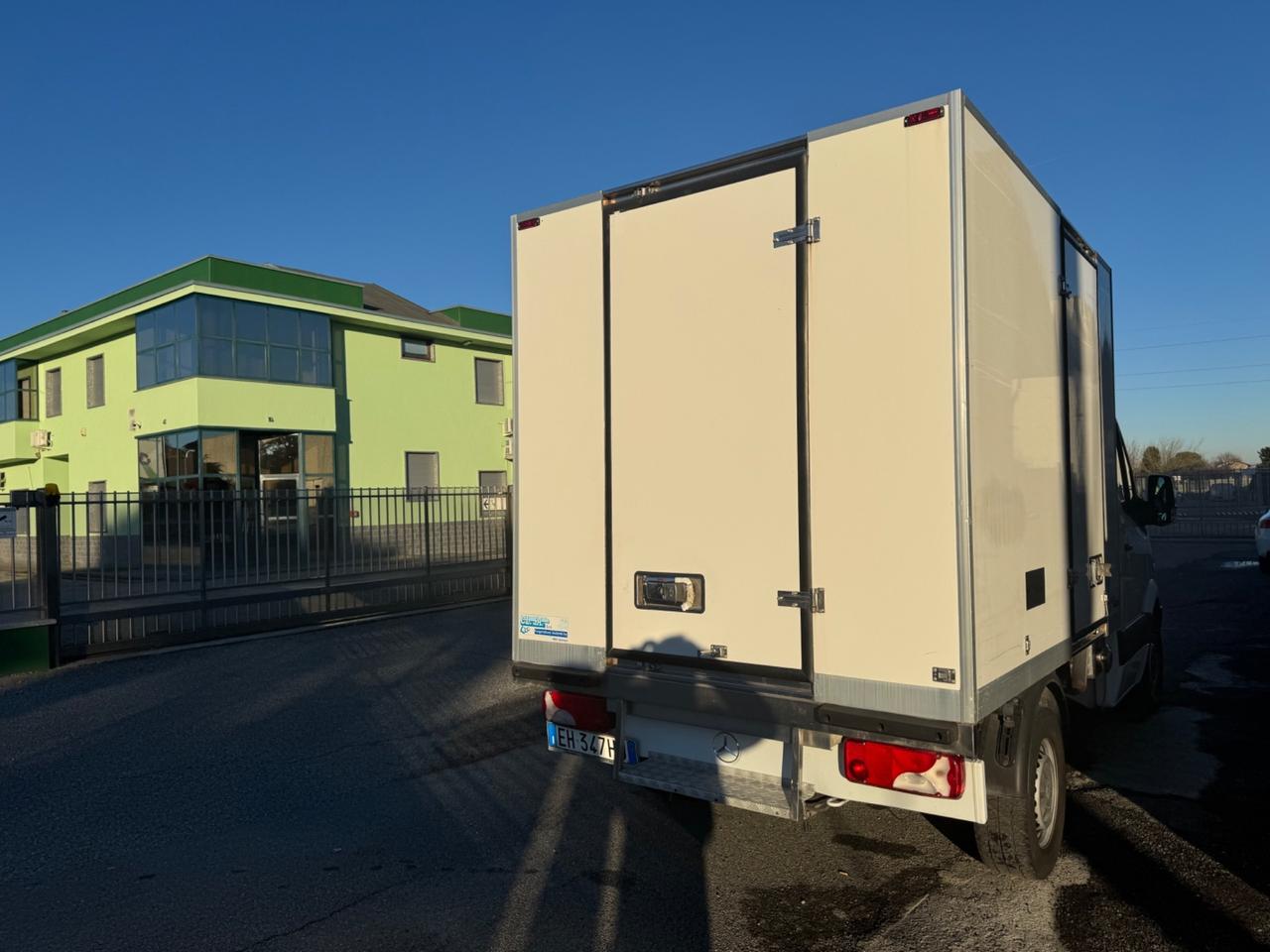 Mercedes Benz 310 cdi FURGONE FRIGO