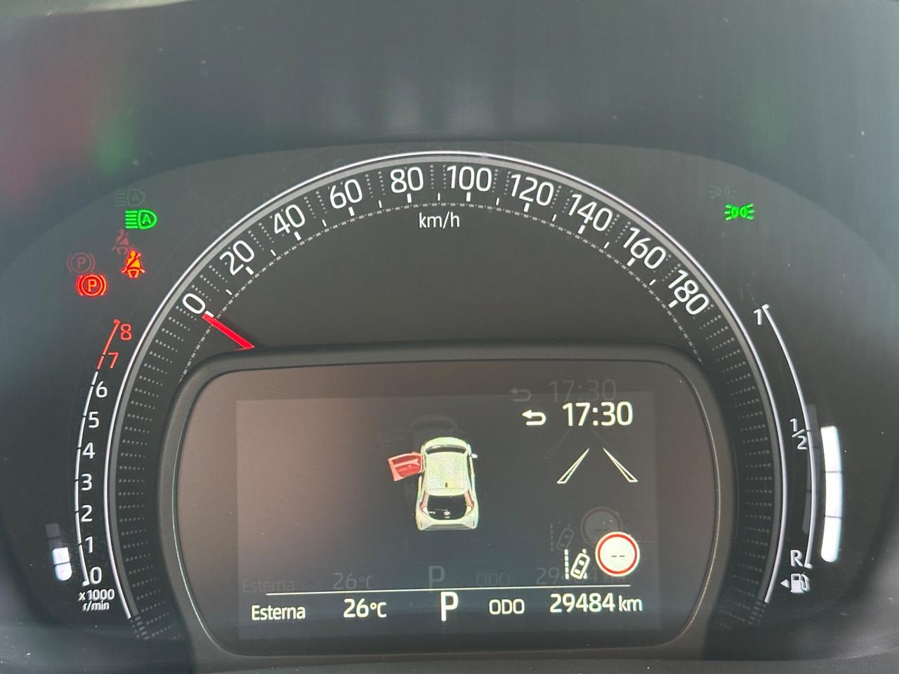 Toyota Aygo Connect 1.0 VVT-i 72 CV 5 porte x-play MMT