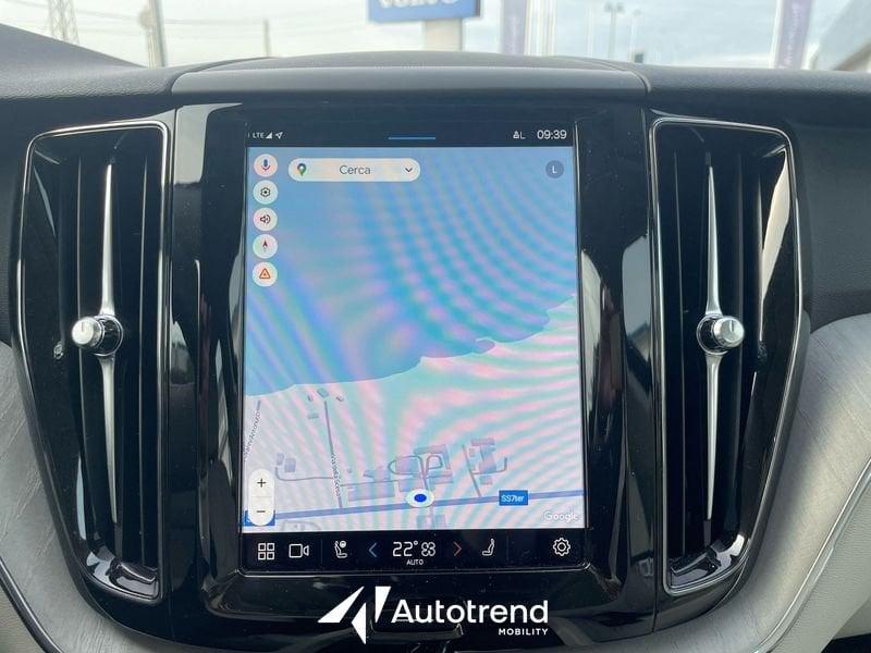 Volvo XC60 B4 197+14 CV AWD Automatica Mild Hybrid Diesel Plus Dark in Conto Vendita