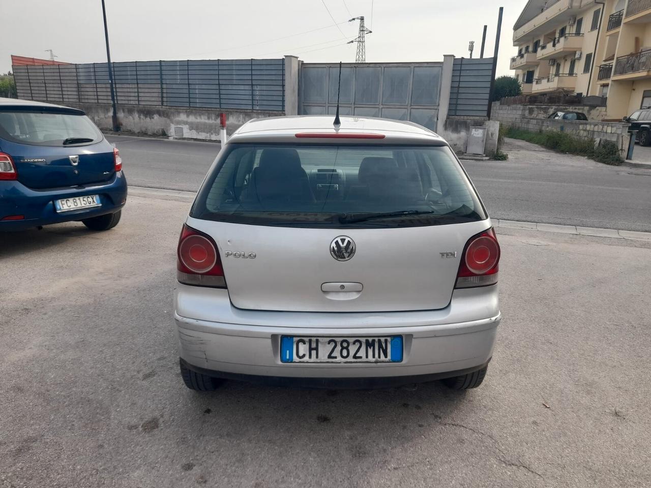 Volkswagen Polo 1.4cc diesel(PRIVATO)-2003