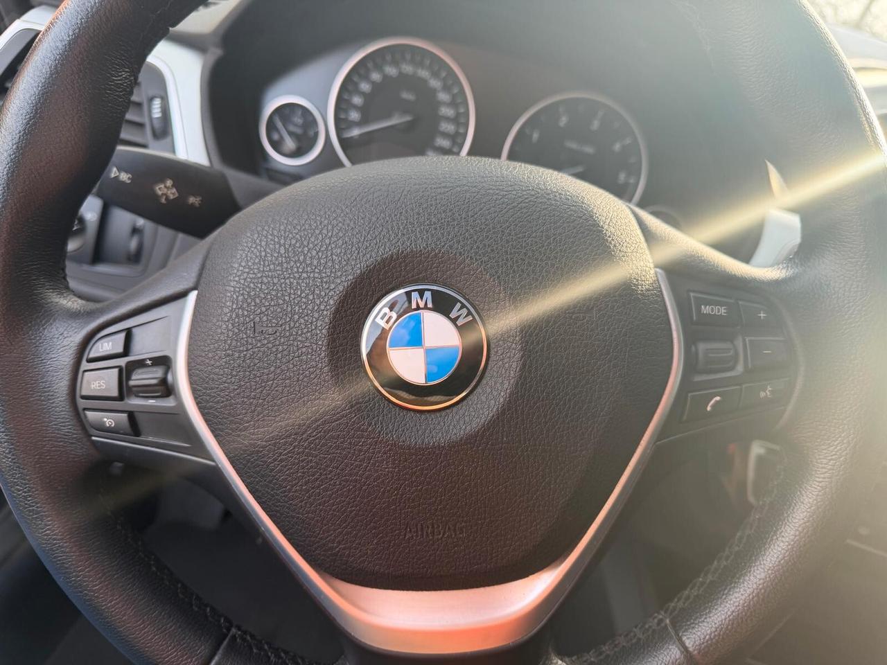 Bmw Serie 3 320D Touring Luxury 190CV