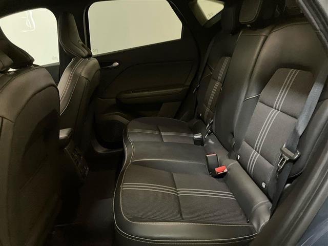 RENAULT Captur 1.6 E-Tech full hybrid E-Tech Engineered 145cv aut