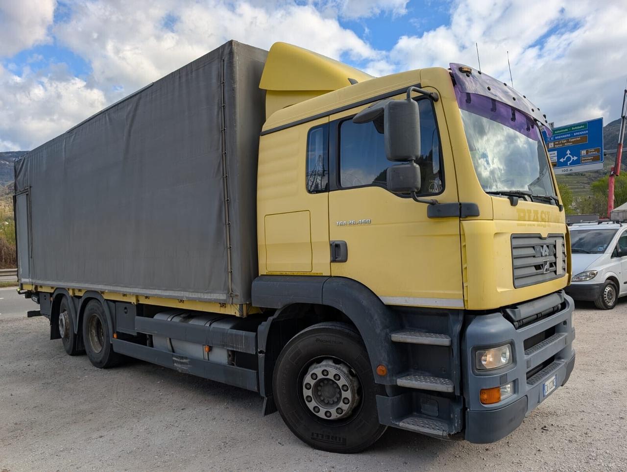 MAN TGA 26.460 3 assi con sponda idraulica
