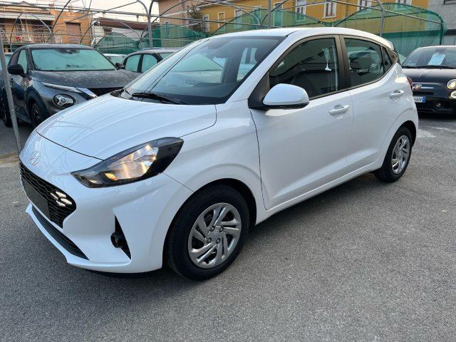 HYUNDAI i10 1.0 MPI Connectline con Navigatore+Retrocamera