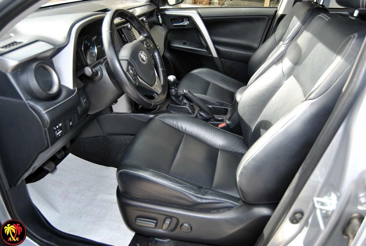 Toyota RAV 4 RAV4 2.0 D-4D 2WD Lounge