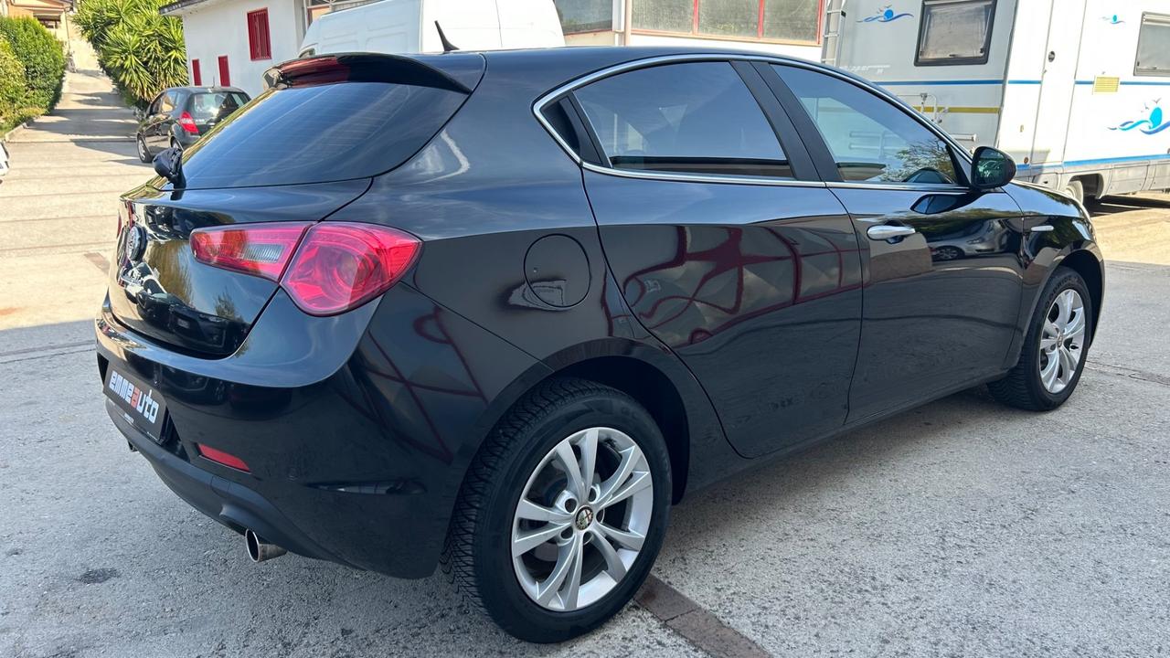 Alfa Romeo Giulietta 2.0 JTDm 140cv Bellissima