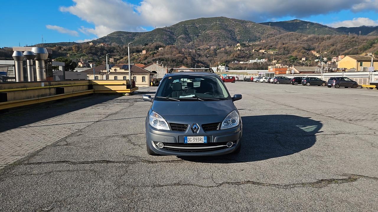 Renault Scenic Scénic 1.5 dCi/105CV Dynamique