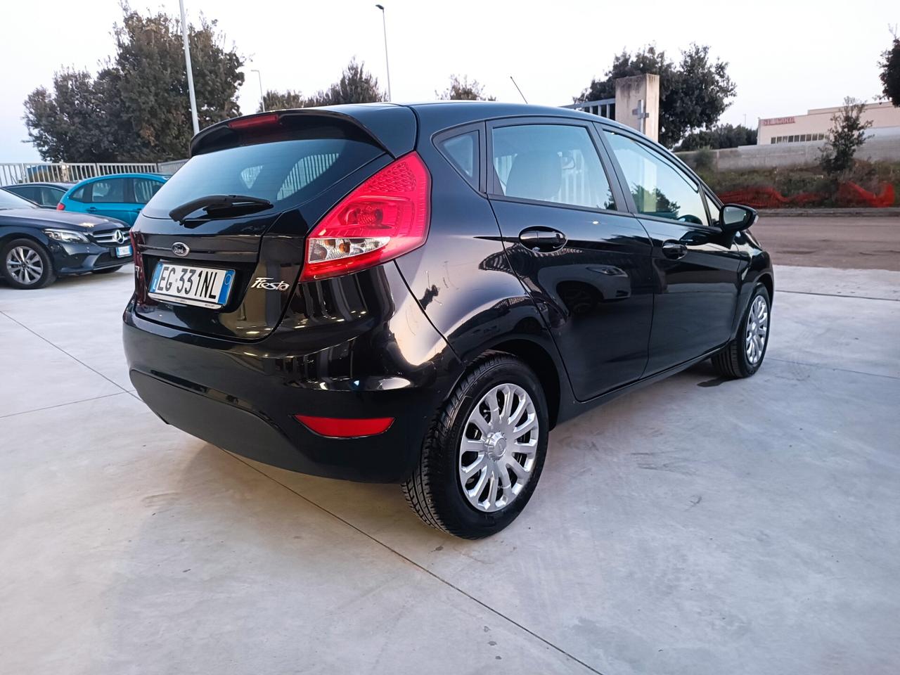 Ford Fiesta 1.4 TDCi idonea neopatentati