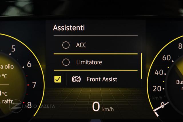VOLKSWAGEN Golf 1.0 eTSI EVO DSG Life