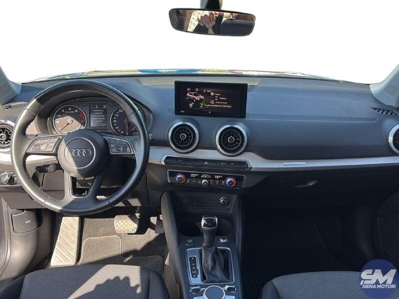 Audi Q2 1.5 35 TFSI IDENTITY BLACK