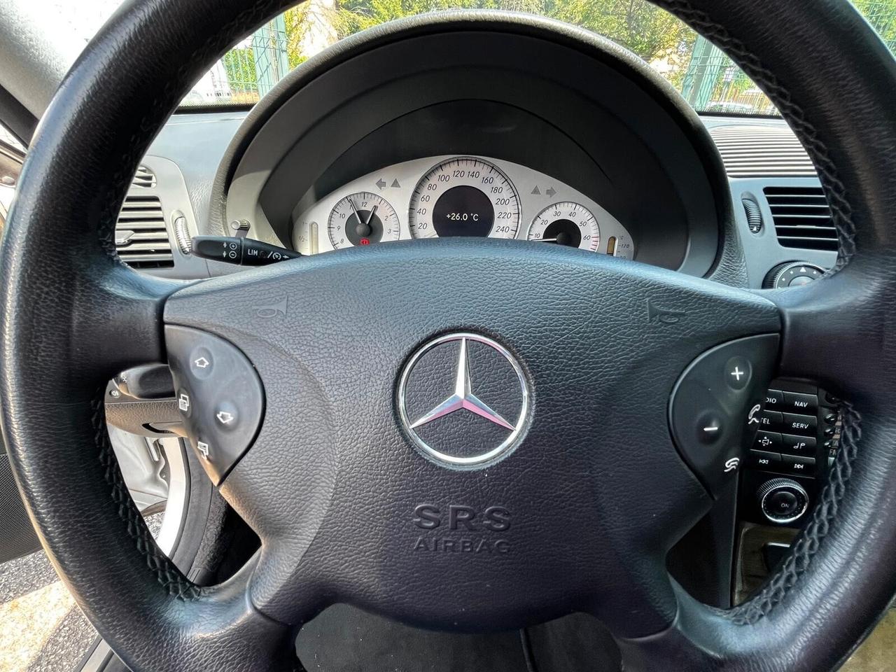 Mercedes-benz E 240 cat Avantgarde benz/GPL - 2002