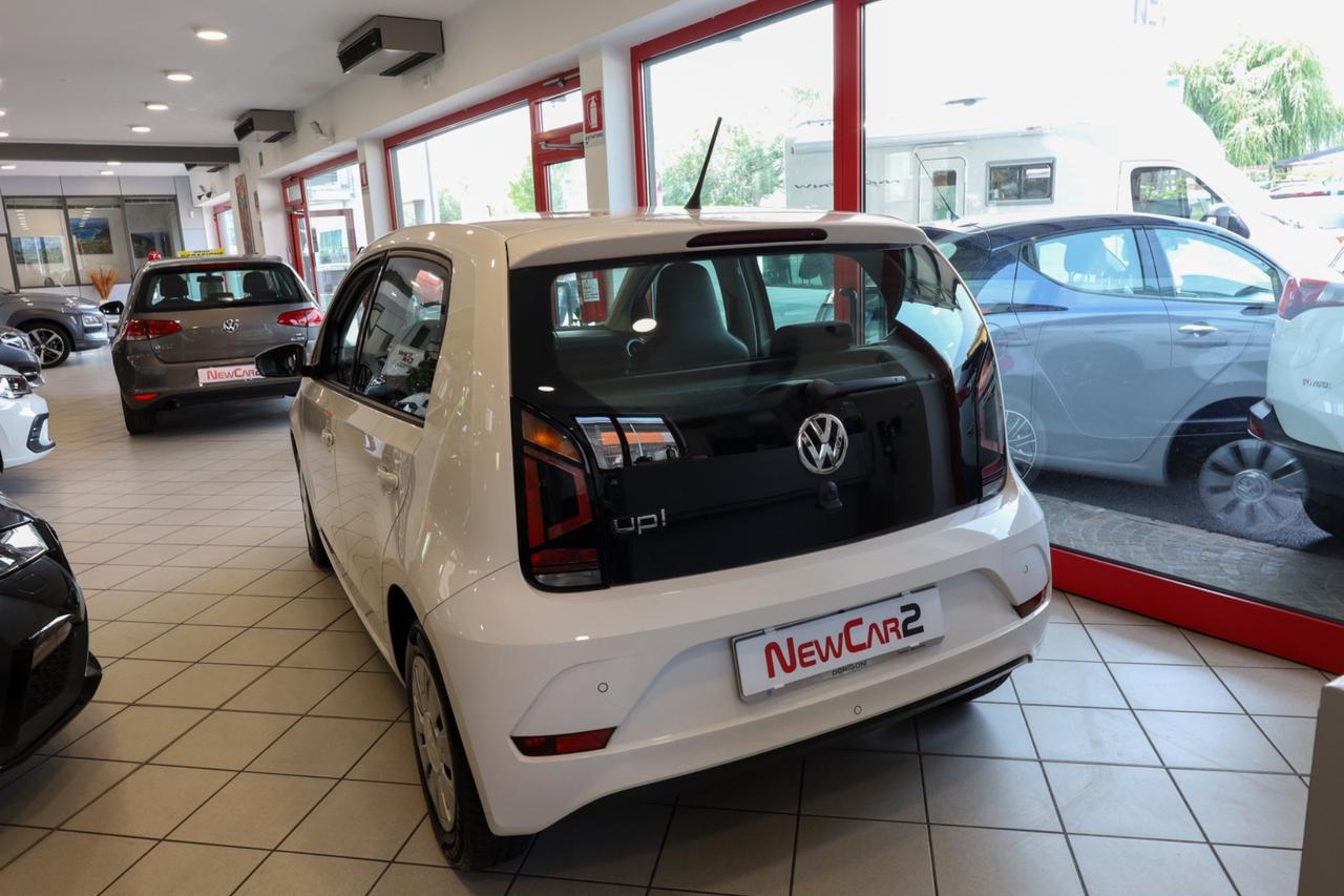 VOLKSWAGEN UP! 1.0 MOVE UP! km 15.000 NEOPATENTATI