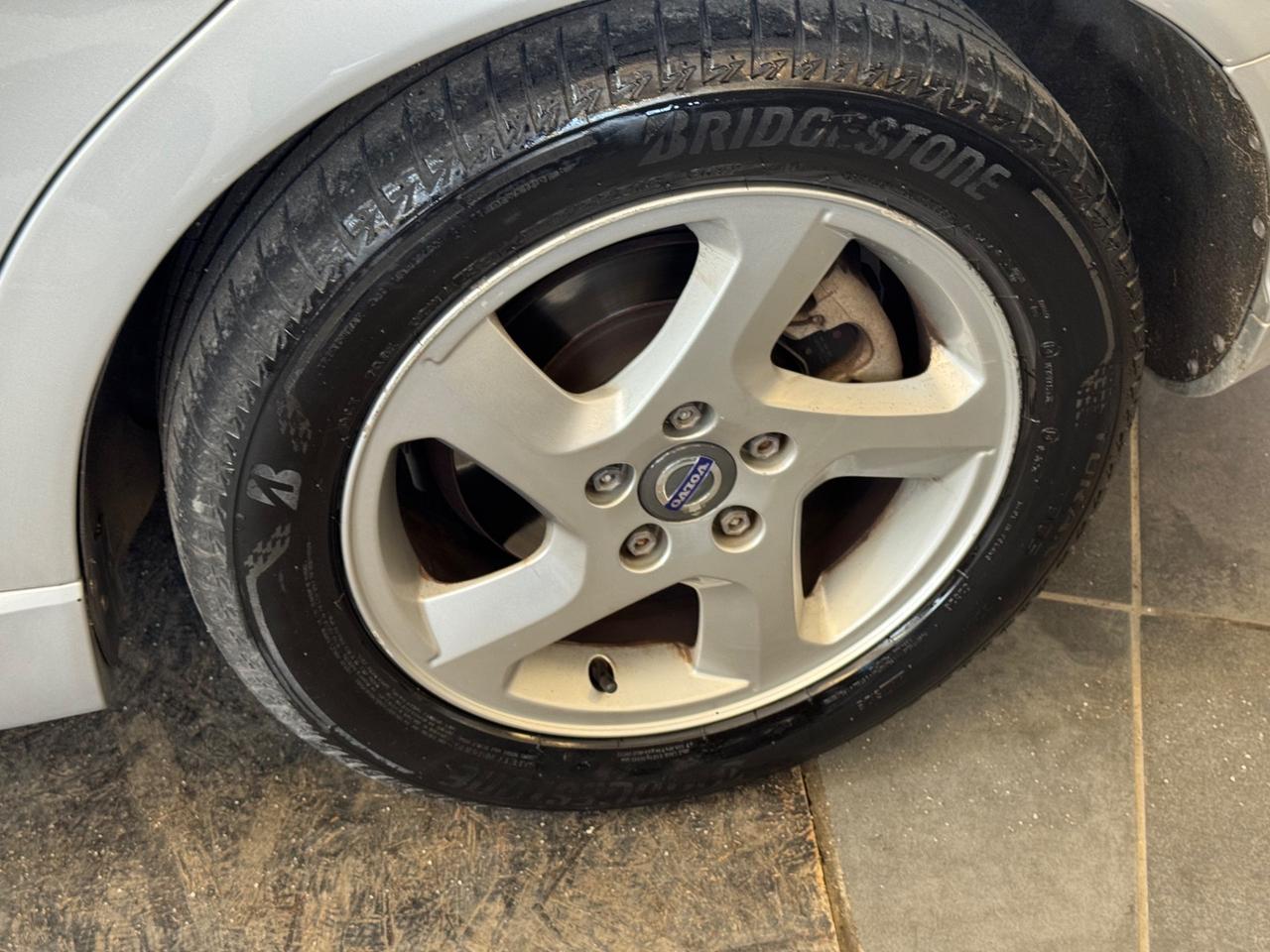 Volvo V50 D4 R-design