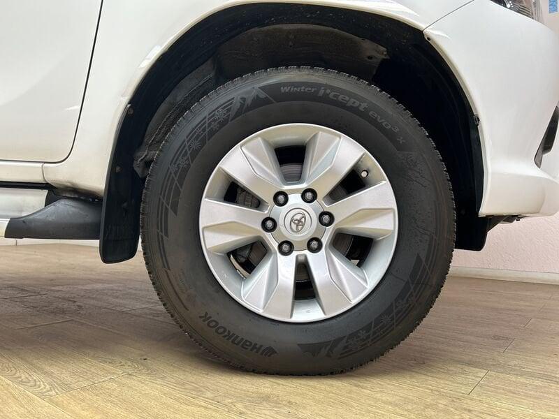 Toyota Hilux 2.4 d-4d double cab Lounge 4wd