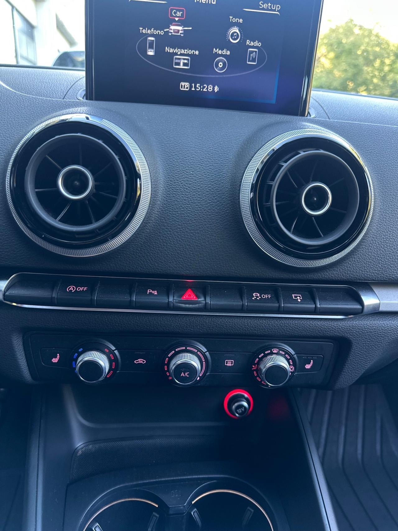 Audi A3 SPB 1.6 TDI clean diesel quattro edition