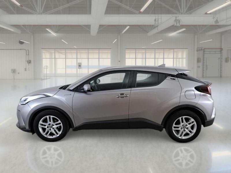 TOYOTA C-HR 1.8H 98CV E-CVT Business