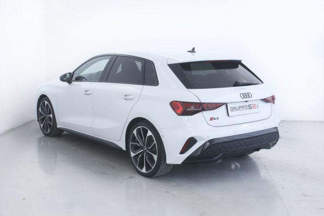 AUDI A3 SPB 35 TFSI S tronic S line edition Black Line