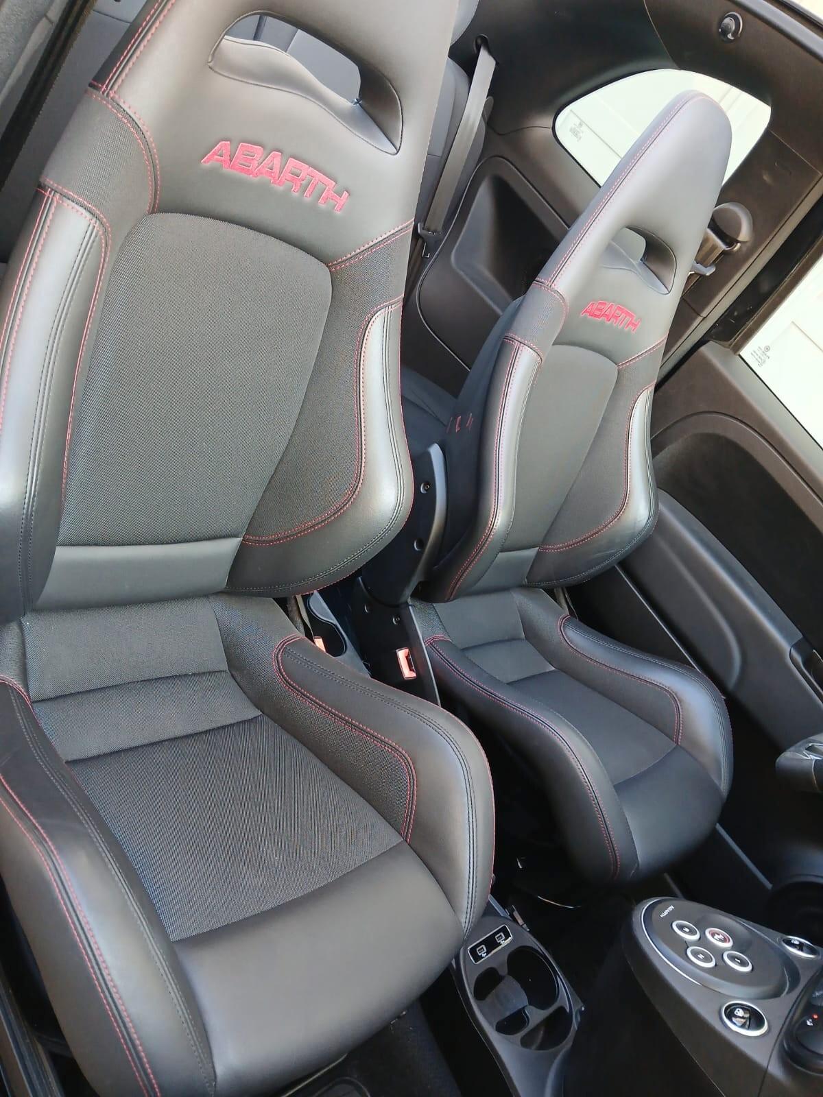 Abarth 695 C 1.4 Turbo T-Jet 180 CV