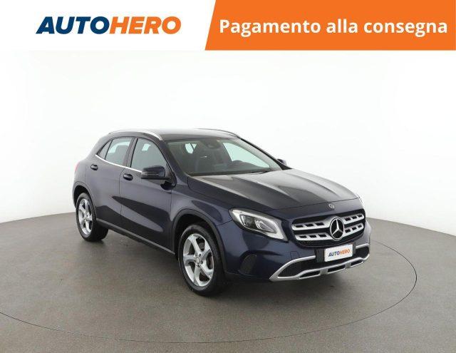 MERCEDES-BENZ GLA 220 Automatic 4Matic Sport