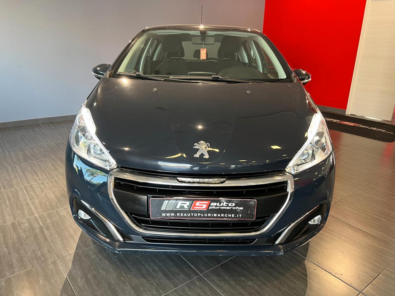 Peugeot 208 PureTech 82 5p. GPL Active
