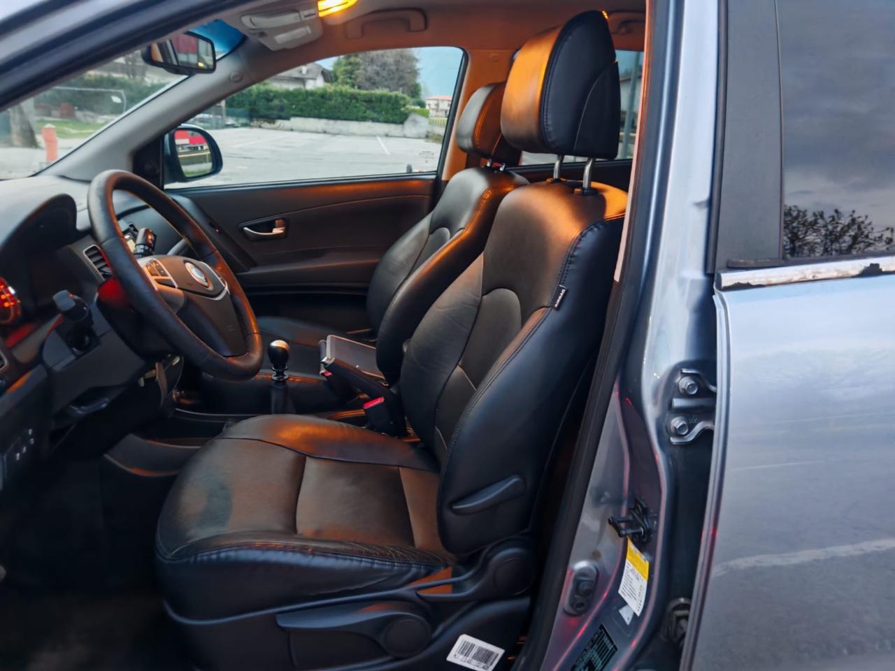Ssangyong Korando 2.0Diesel 175cv