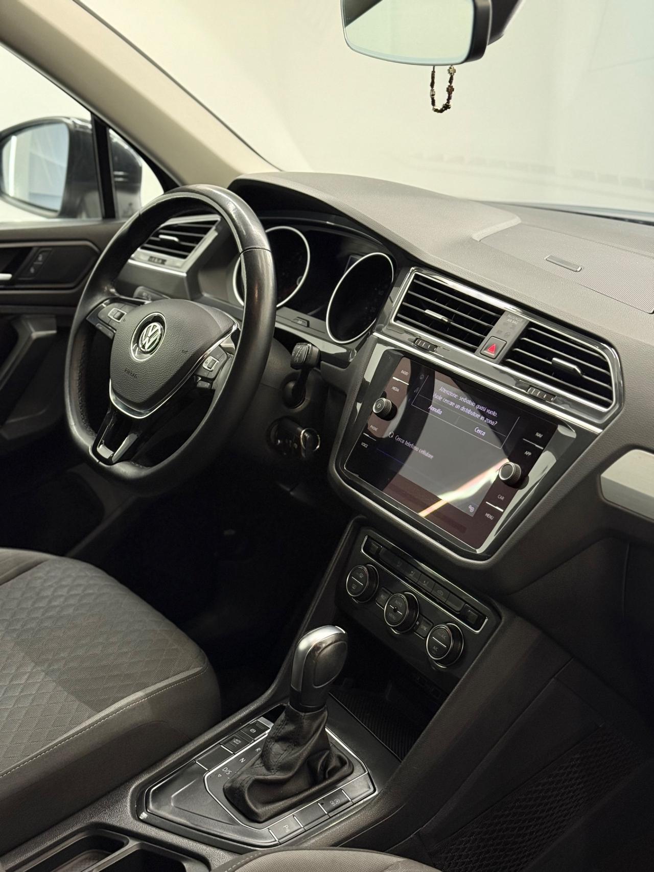 Volkswagen Tiguan 2.0 TDI SCR DSG Business BlueMotion Technology